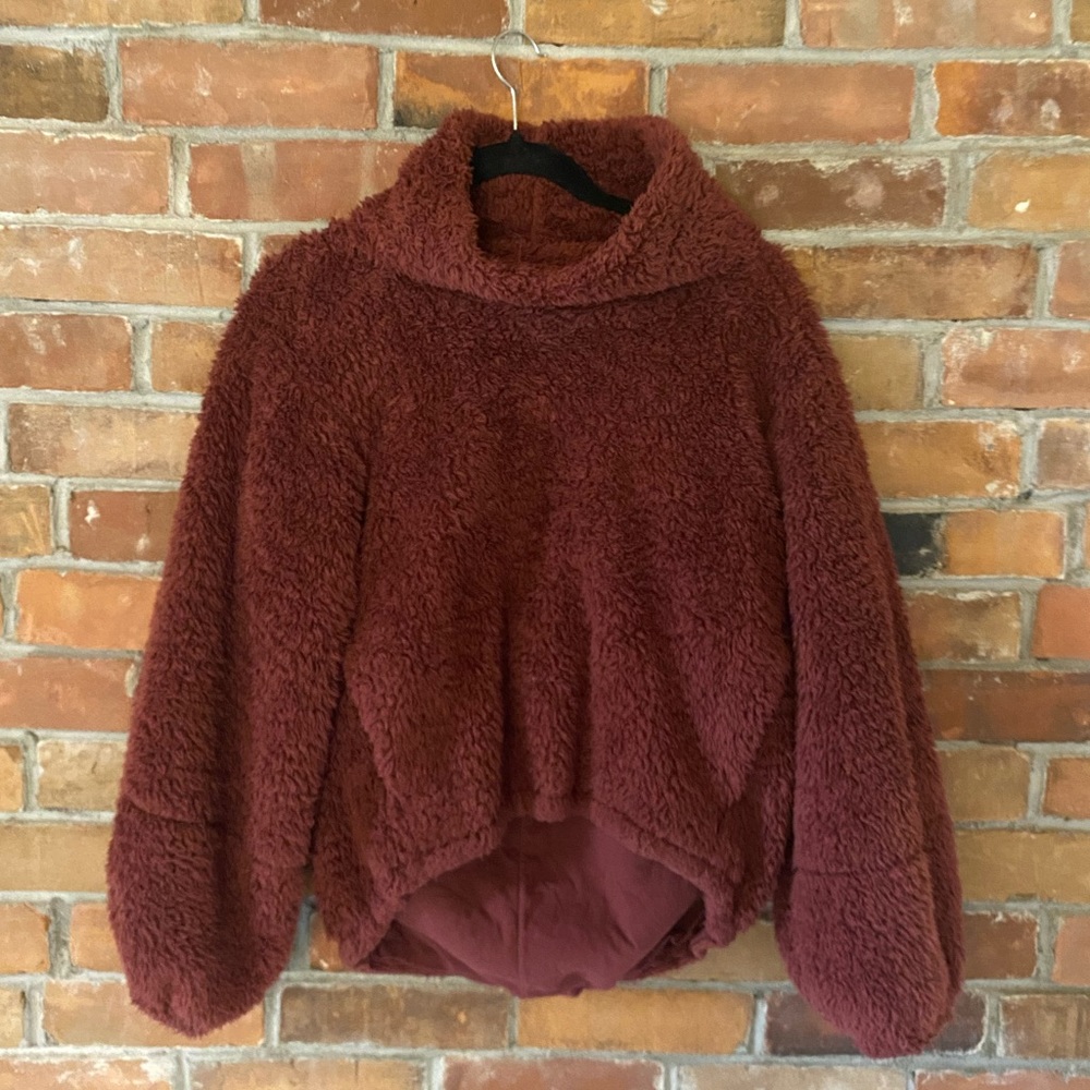 LULULEMON warm restore sherpa pullover “savannah” colour burgundy XS/S - Picture 1 of 9
